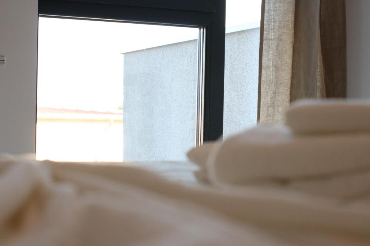 Maia Apartments Бухарест Экстерьер фото