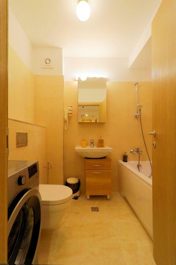 Maia Apartments Бухарест Экстерьер фото